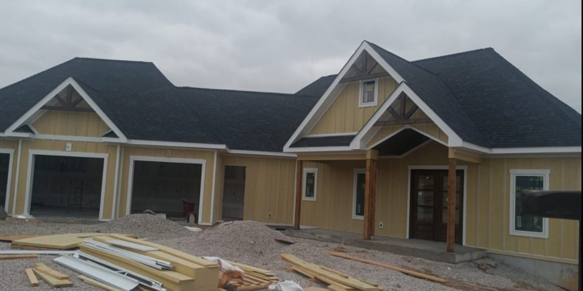 James Hardie fiber cement siding on a home in the Knoxville, East Tennessee area
